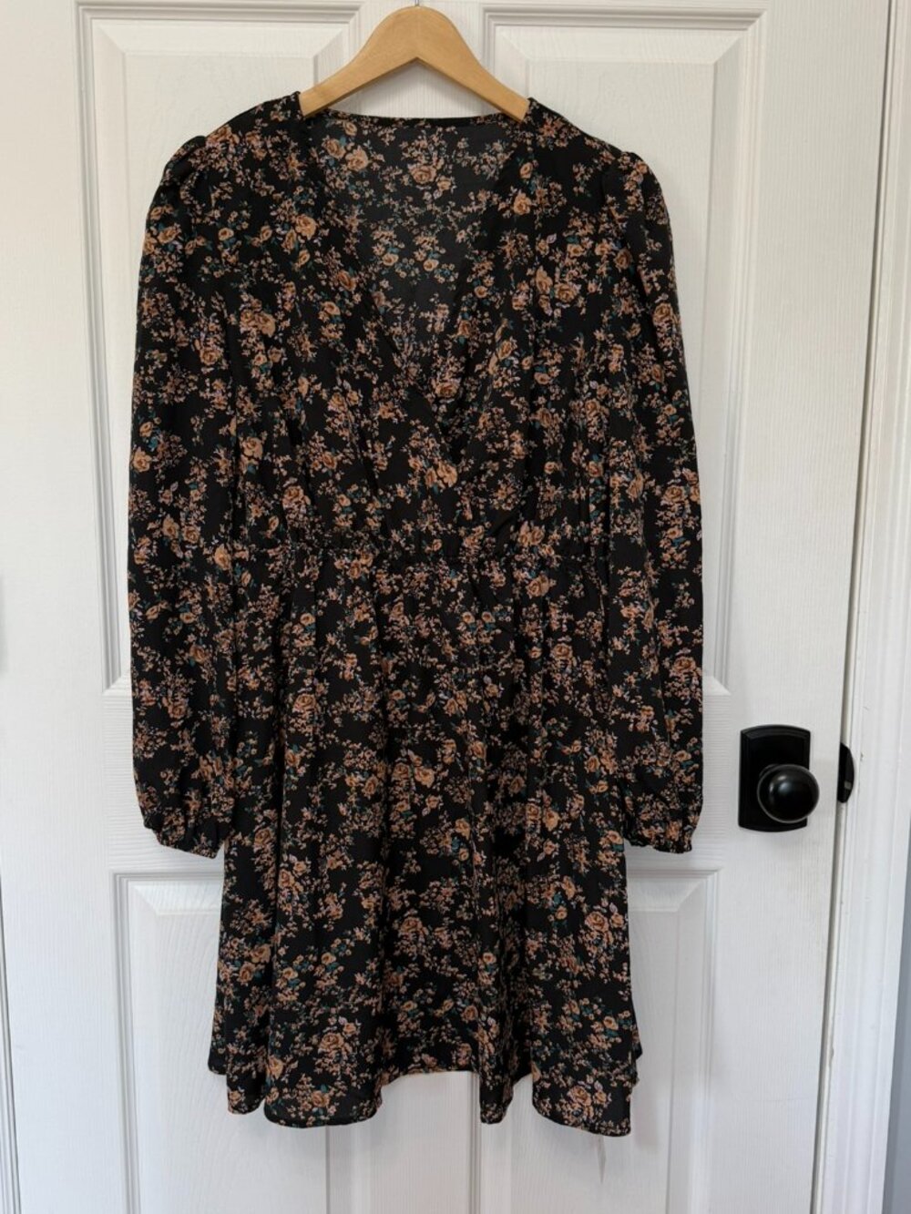 CUPSHE Floral Ruffle Mini Dress Black Long Sleeve Size M - Picture 2 of 10
